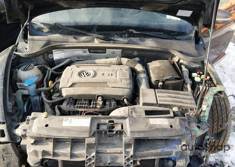 2015 Volkswagen Beetle 2.0T R-Line z USA, uszkodzony, nr VIN 3VW4T7AT1FM604203